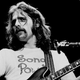 Glenn Frey performs on stage in London, 1977. (Photo by Gus Stewart/Redferns, Getty Images)